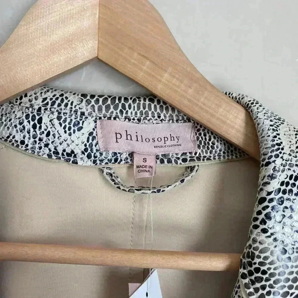 Philosophy Jacket - Picture 4 of 14